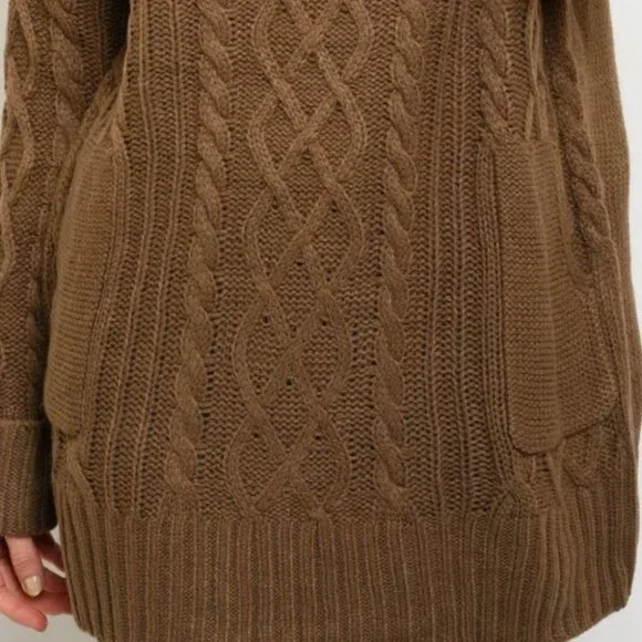 WOMEN'S LONG SLEEVE KNIT TURTLE NECK POCKETS SWEAT - Picture 4 of 4